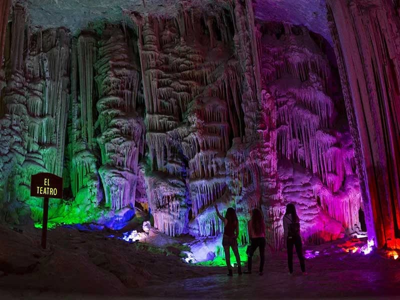 The Garcia Caves.- These massive caves are over 50 million years old